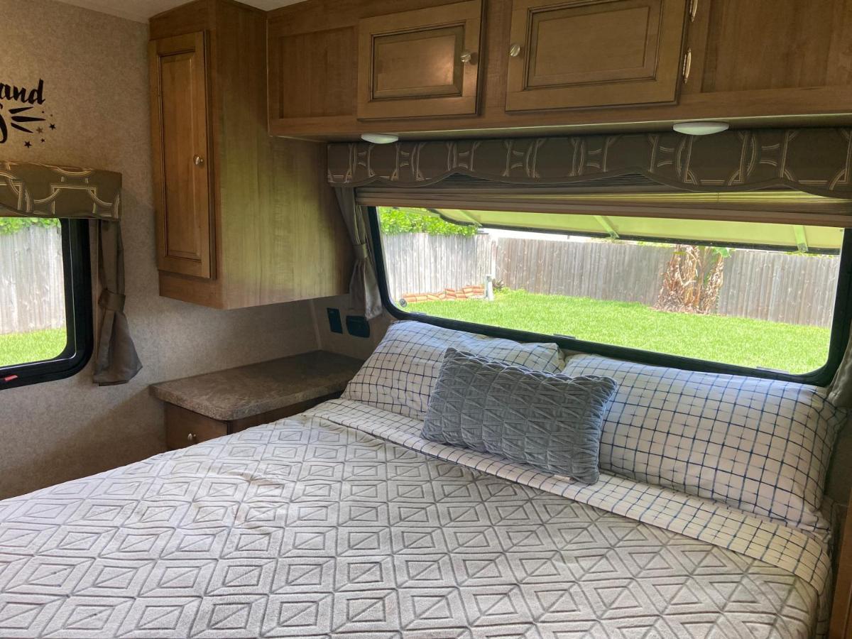 Hotel Cozy Camper - Free Parking Miami Exterior foto